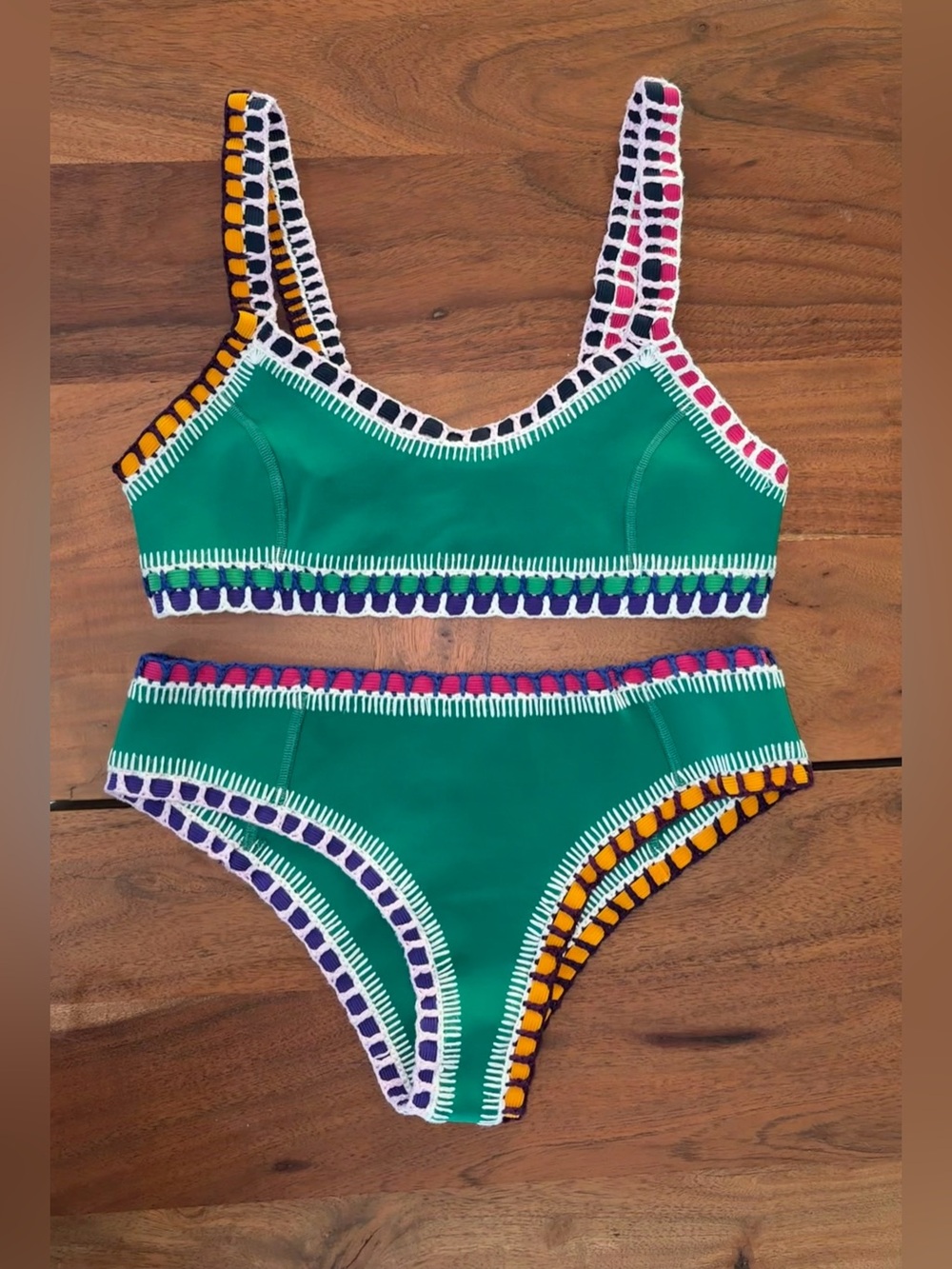 KIINI Clo Scoop Bikini Top & Boyshort Bottoms Size Medium